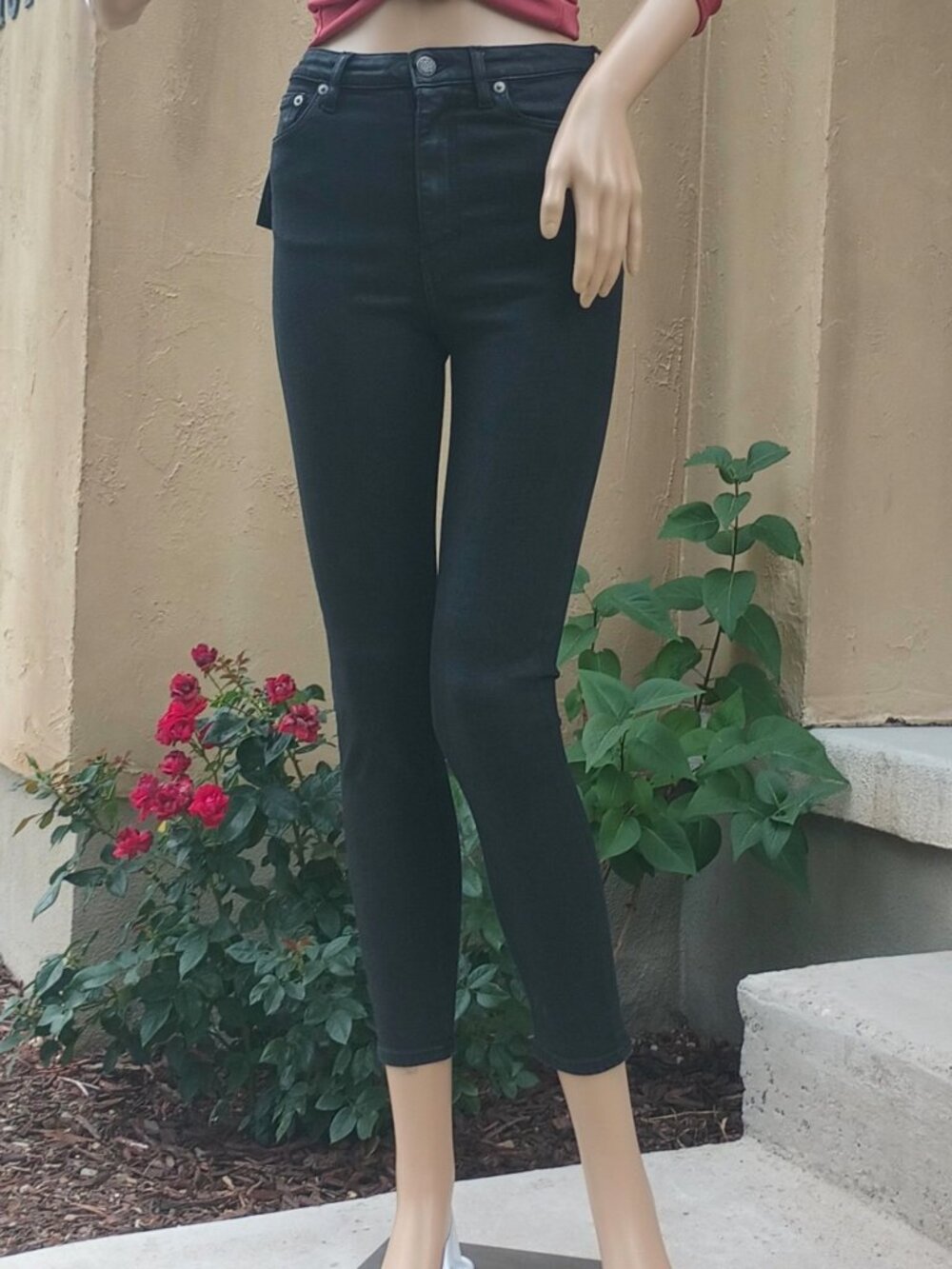 Stretch Denim Skinny Jeans by HTC, distressed black w/Coating Finish, 27, NWT
